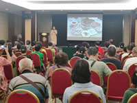 綿陽中旅行假日旅行社舉行胡楊林、南疆專列推薦會